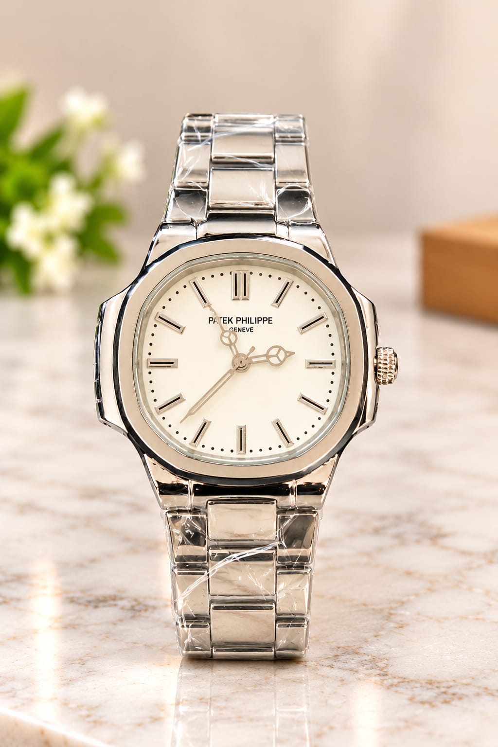 Patek Philippe Silver Stainless Steel Wrist Watch for Men – Elegant Luxury Design